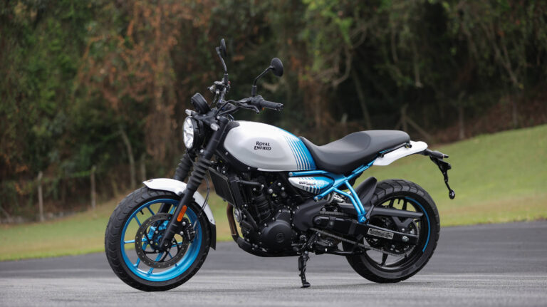 Royal Enfield Guerrilla 450: nova naked chega ao Brasil