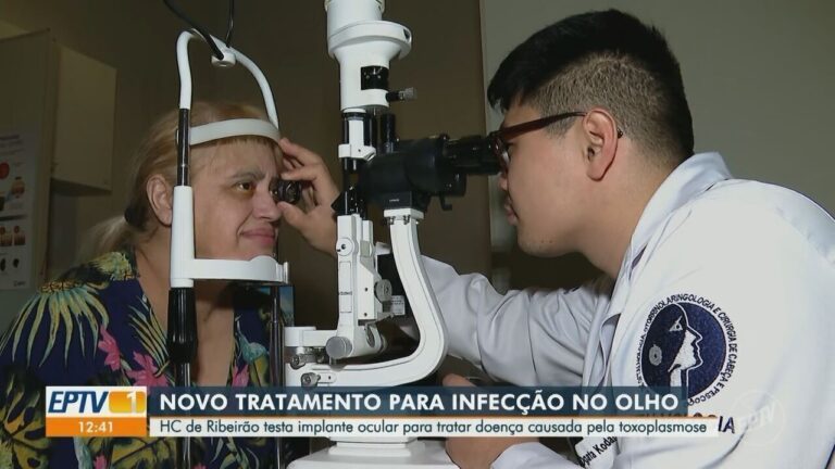 Implante ocular revolucionário devolve a leitura a pacientes cegos