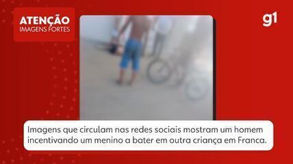 Pai se arrepende após incentivar filho a agredir outra criança