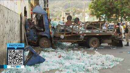 Acidente fatal em Santa Luzia deixa motorista e ajudante mortos