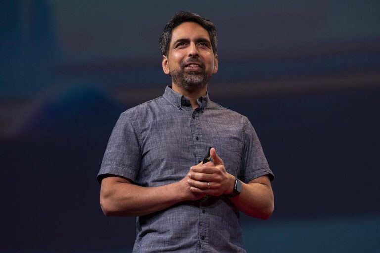 Sal Khan é anunciado como novo líder do TED