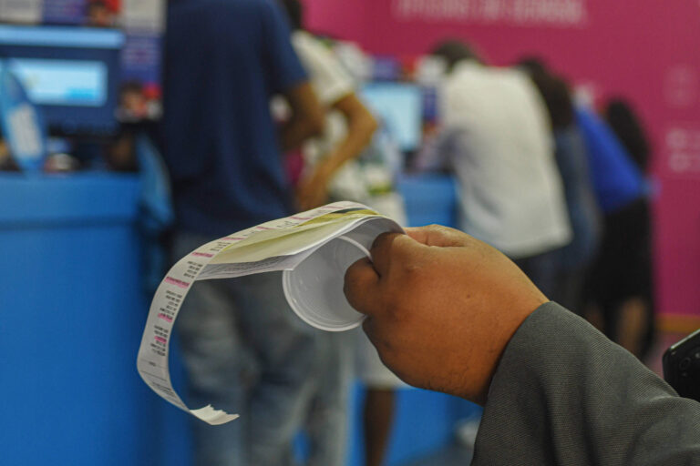 Feirão da Serasa oferece até 99% de desconto na renegociação de dívidas
