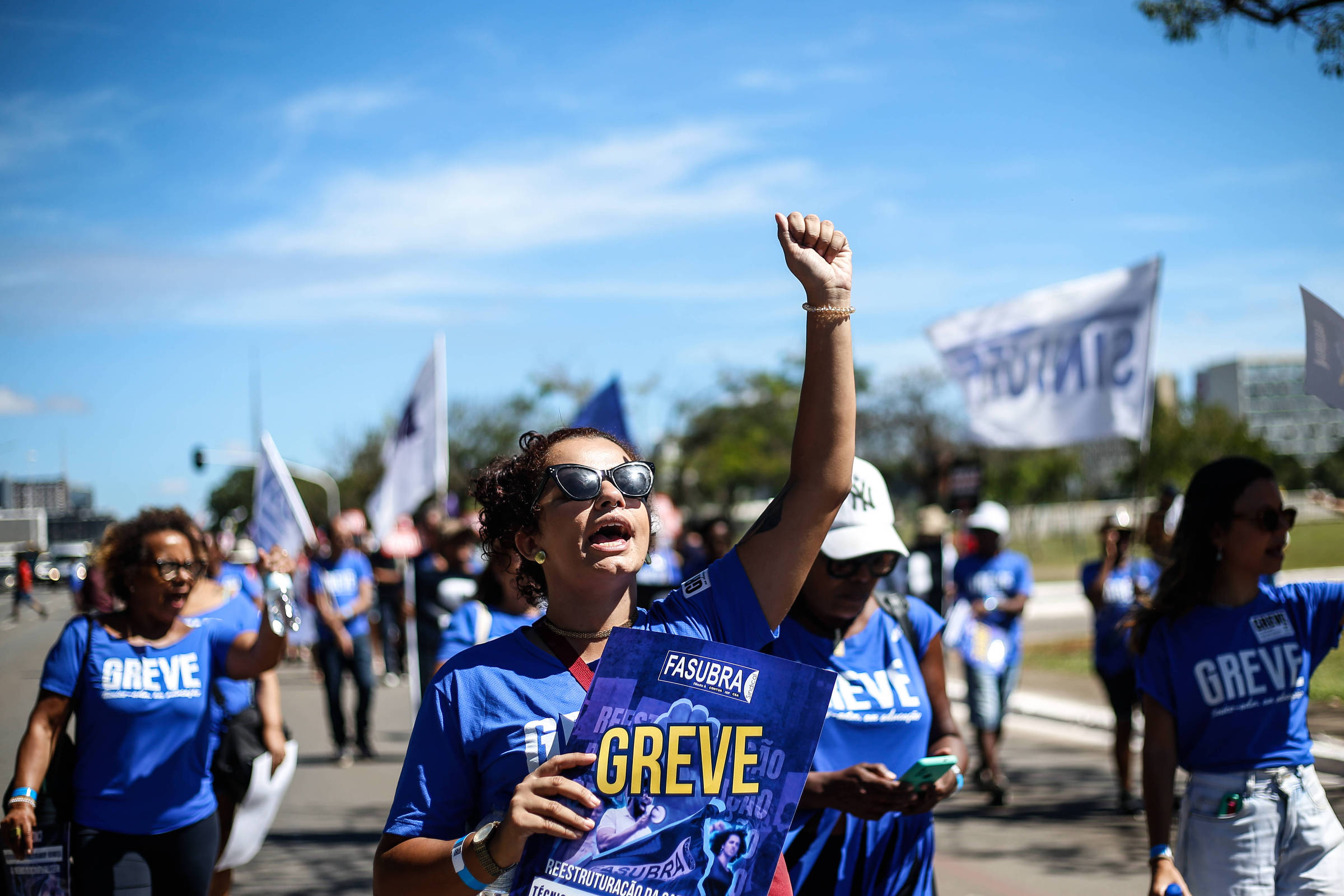 Governo propõe aumento de 17,5% no auxílio-alimentação