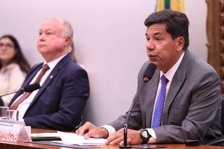 PEC da segurança deve proibir progressão de regime para integrantes de facção, diz relator