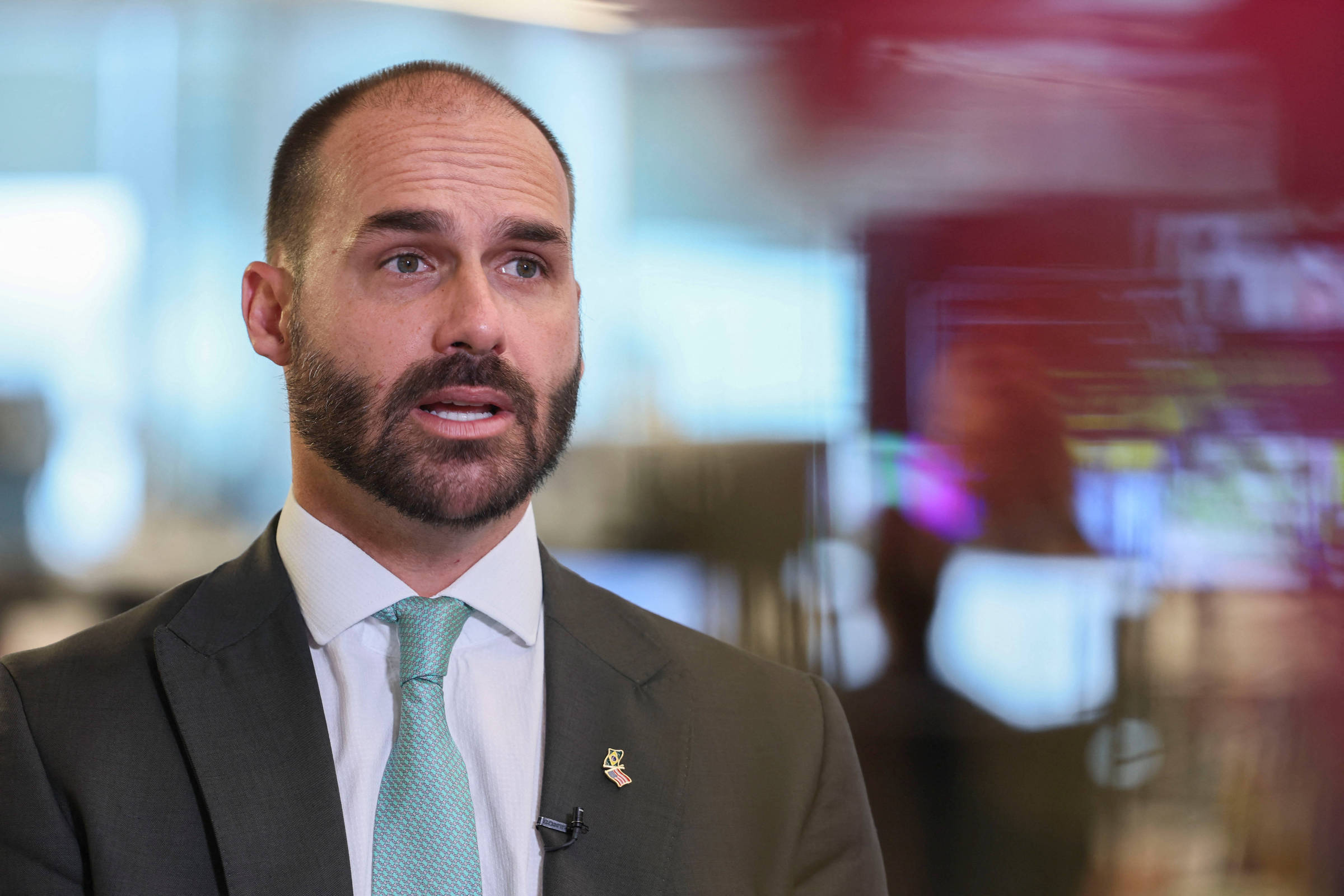 Eduardo Bolsonaro enfrenta dificuldades na busca por partido
