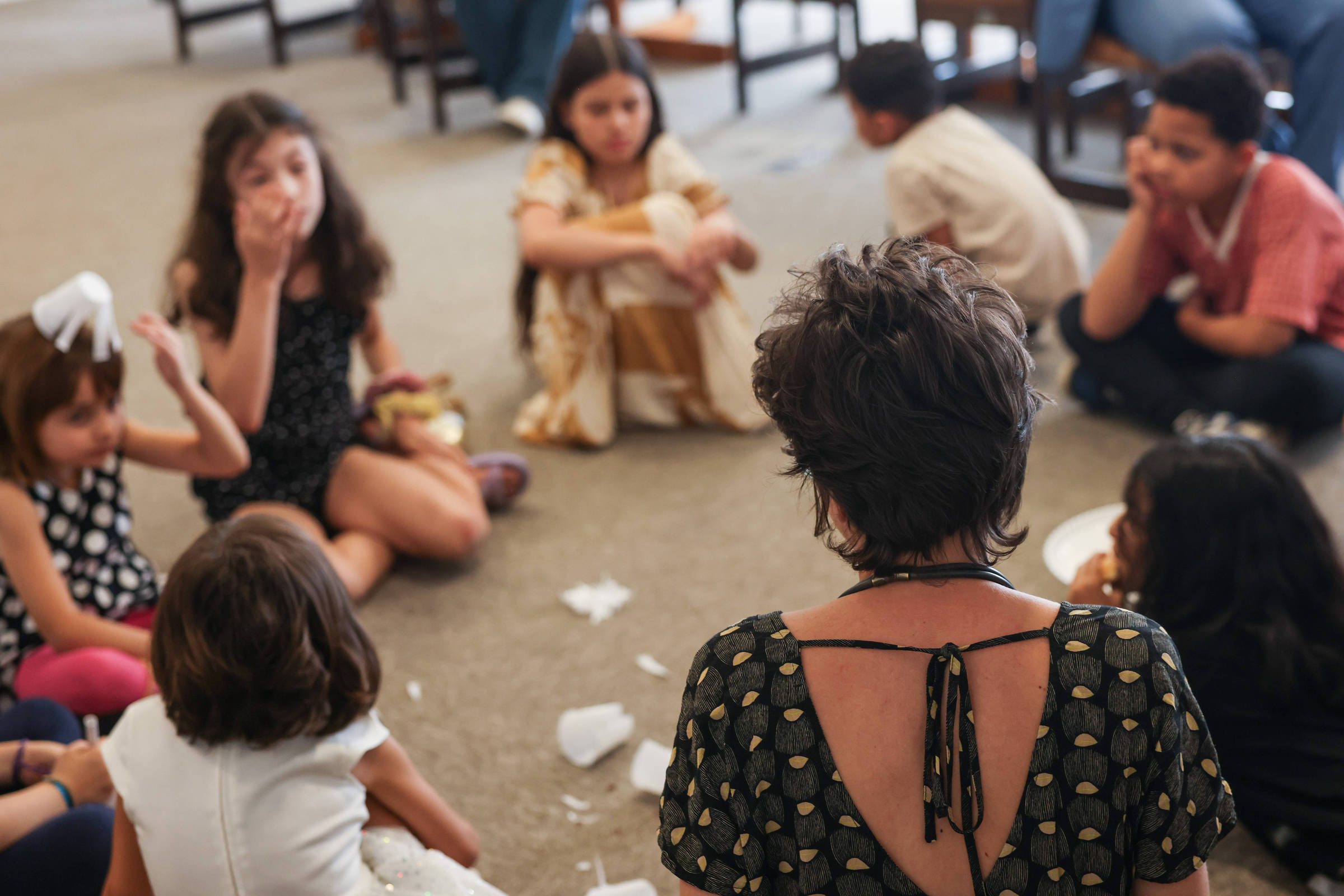 Como ensinar crianças sobre dinheiro no Dia das Crianças
