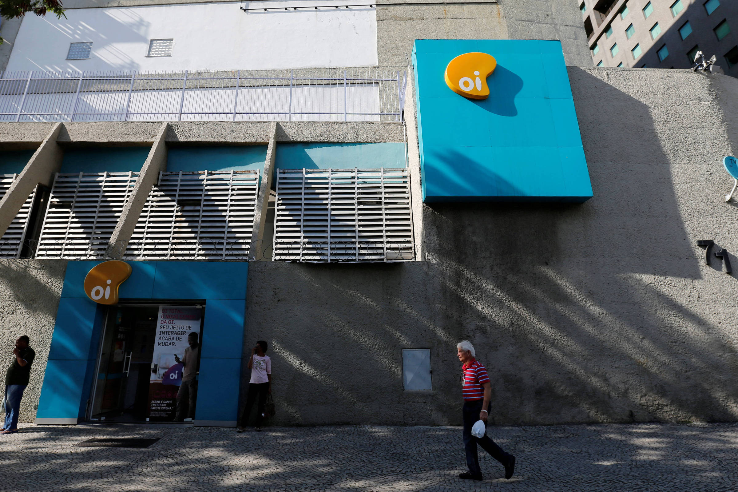 Oi enfrenta insolvência e solicita avaliação judicial