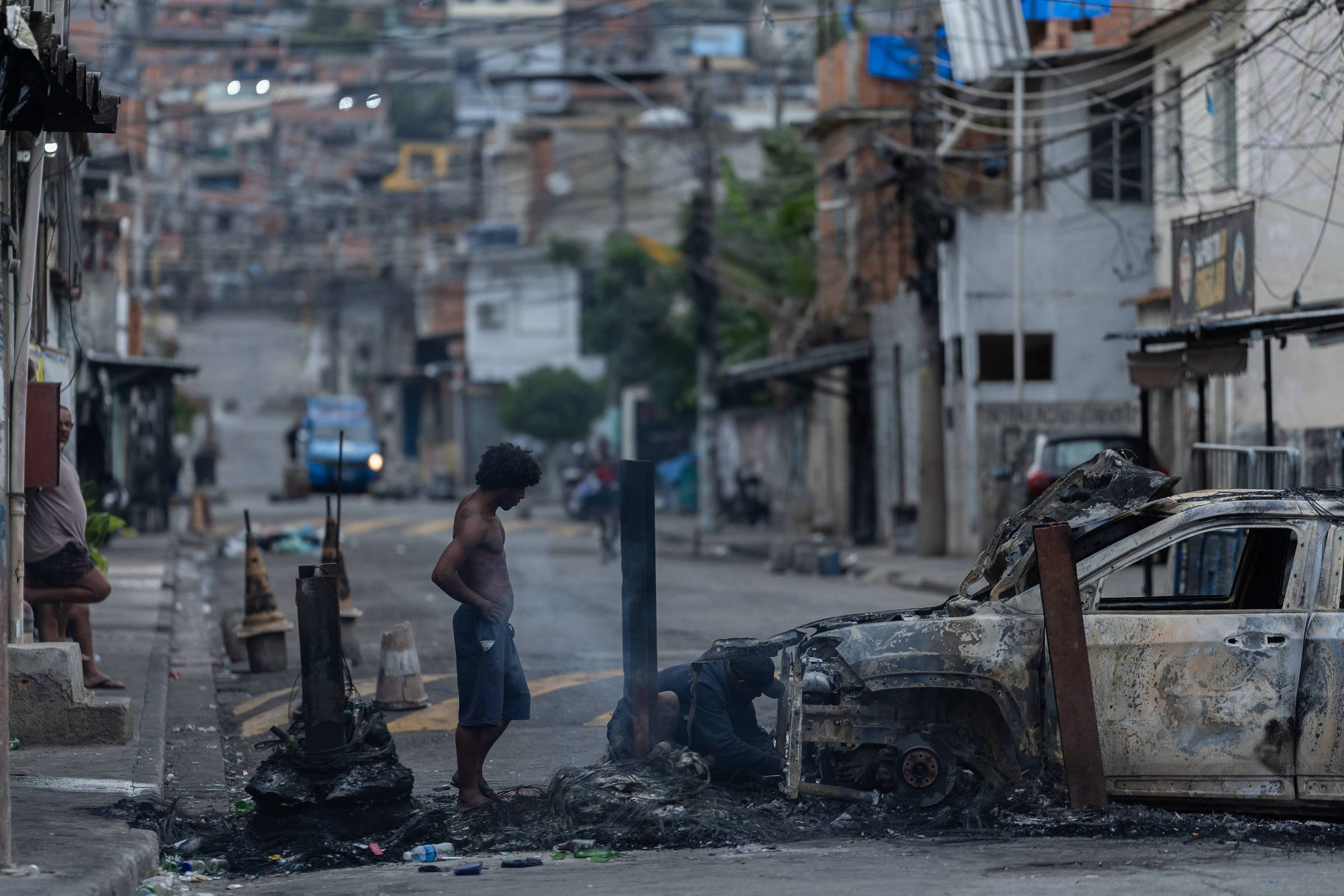Uma semana após operação, medo e luto marcam comunidades do Alemão e da Penha