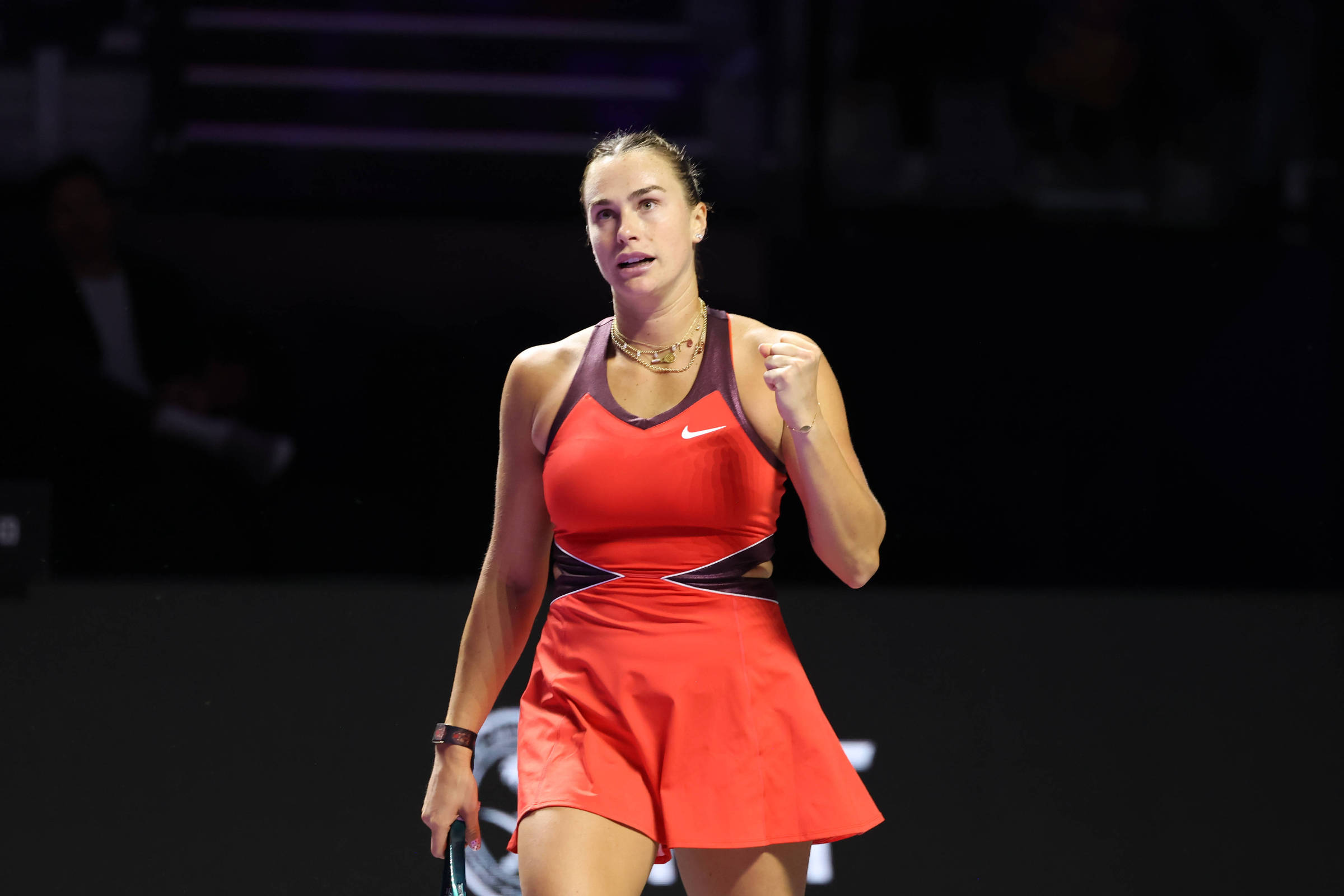 Sabalenka e Kyrgios revivem a batalha dos sexos no tênis