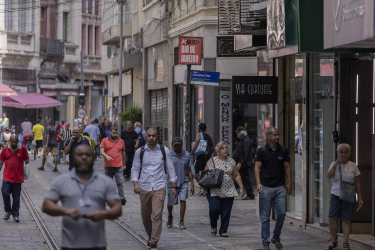 Brasil registra mais de 4.000 nomes raros utilizados por pouquíssimas pessoas