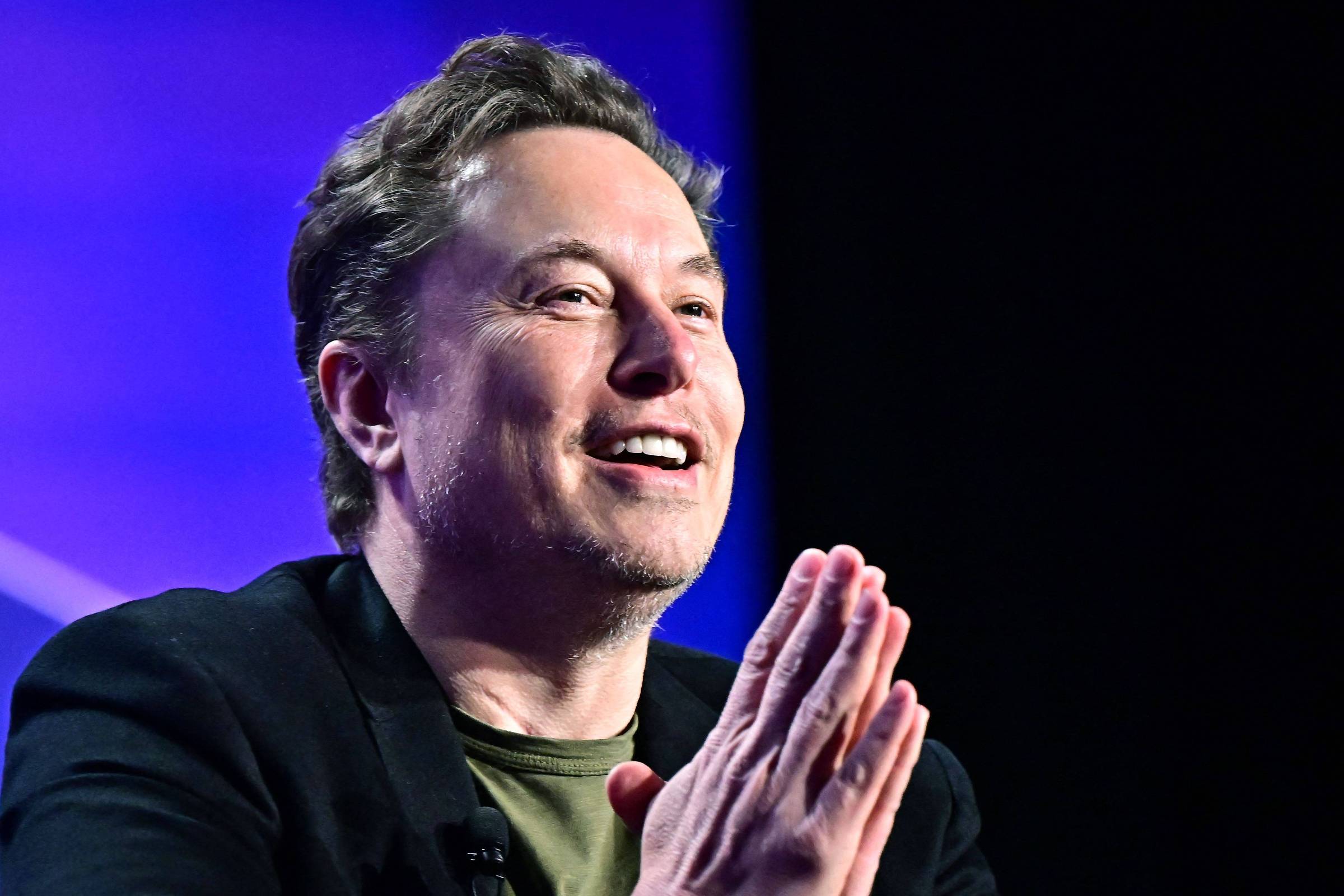 Elon Musk e suas promessas para a Tesla: um futuro ambicioso