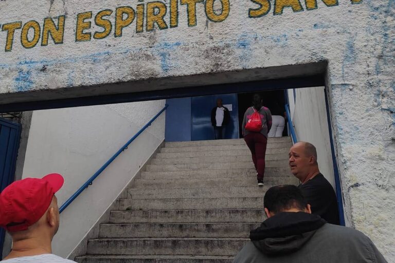 Erro na prova do Enem impede aluna com deficiência de usar banheiro