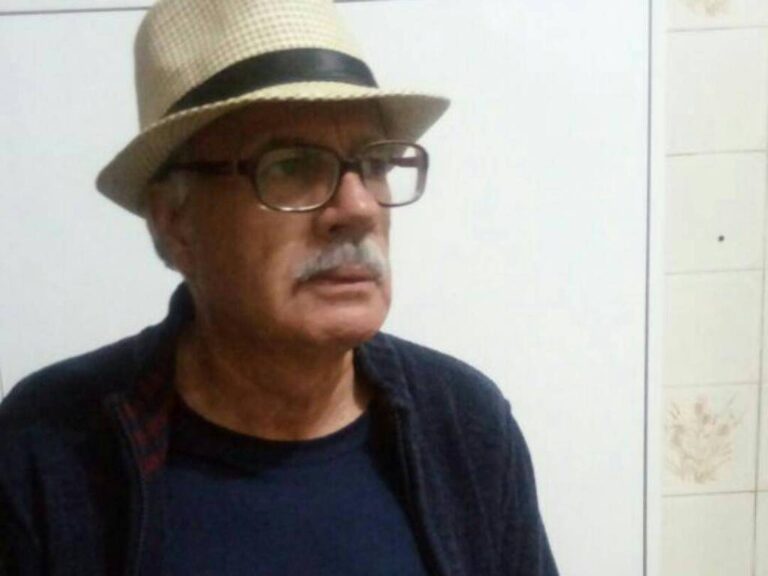 Roberto Barbosa: o zelador da rua e guardião do bairro