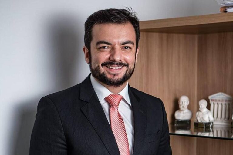 Advogado é assassinado em escritório em Minas Gerais; cliente é detido