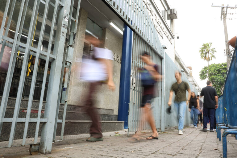 Uso de inteligência artificial no Enem: proposta de ex-presidente do Inep