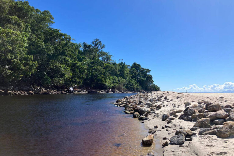 Controvérsia sobre dragagem no rio Una em São Sebastião
