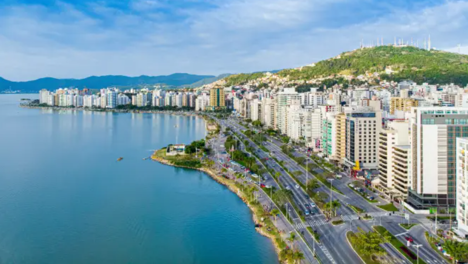 Florianópolis terá semana chuvosa com temperaturas amenas