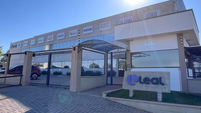 Comercial Leal renova identidade e aposta em inovação