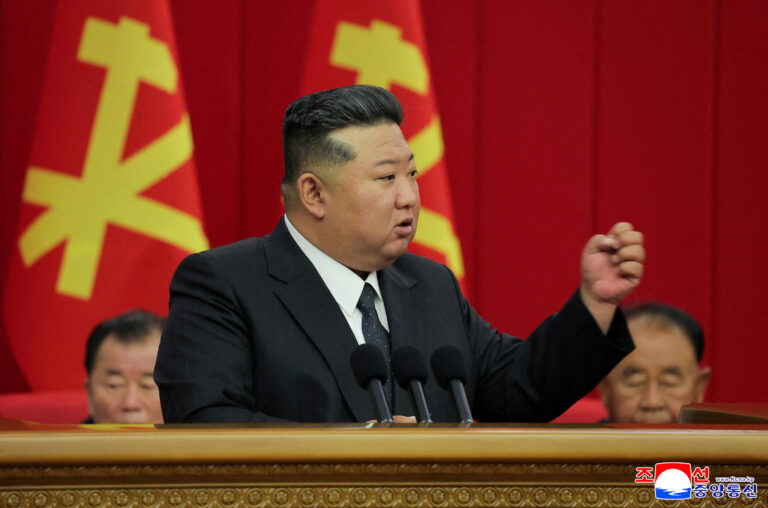 Coreia do Norte intensifica repressão com vigilância e execuções