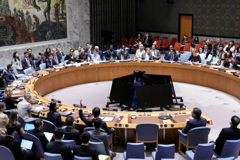 ONU restabelece sanções contra Irã após descumprimento nuclear