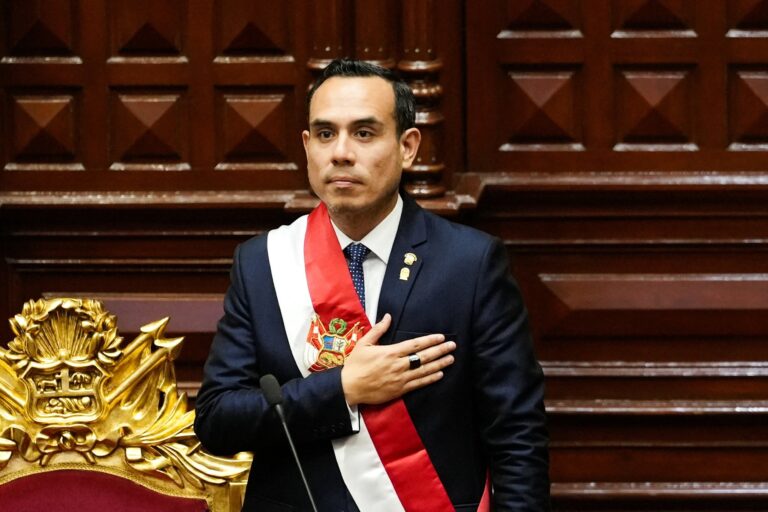 Sistema político do Peru permite impeachment rápido e gera instabilidade