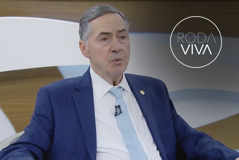 Barroso comenta voto de Fux sobre Bolsonaro