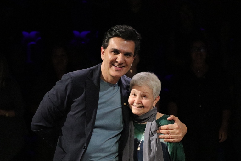 Dramaturga Maria Adelaide Amaral é recebida no Arena dos Saberes