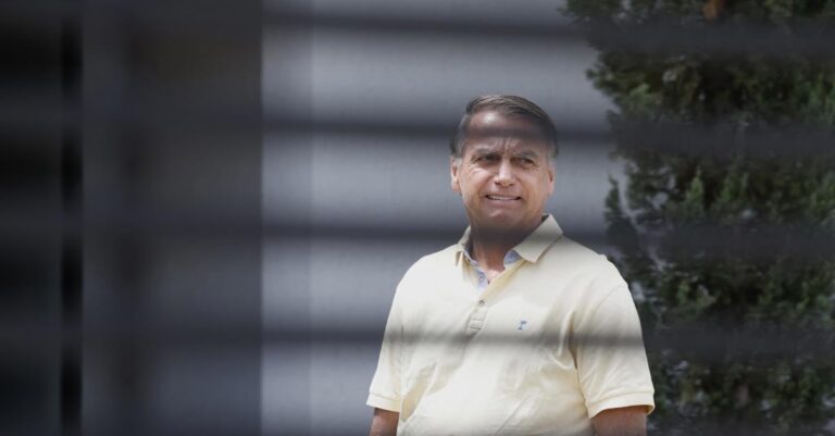 Bolsonaro solicita autorização ao STF para comemorar aniversário da filha