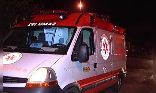 Colisão entre carro e moto resulta em feridos em Faxinal