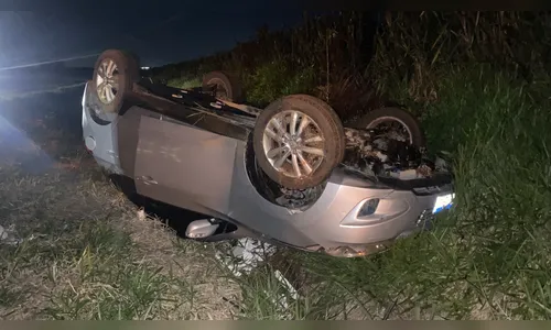 Casal se feriu em capotamento na BR-376 entre Apucarana e Cambira