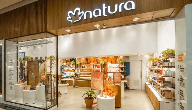Venda da Avon Internacional pode transformar Natura
