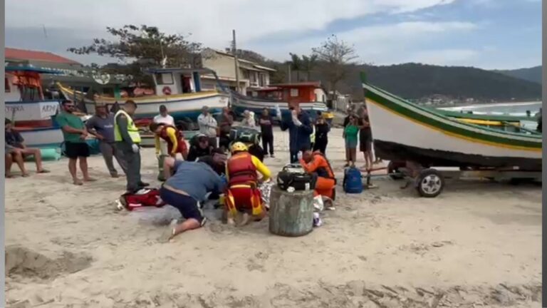 Jovem tem rosto esmagado por embarcação em Florianópolis
