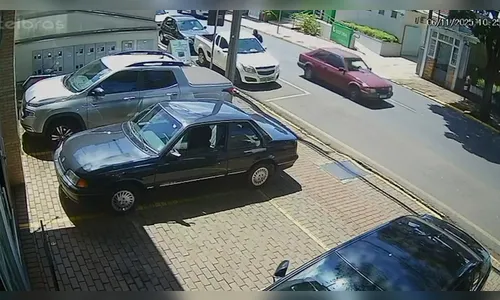 Caminhonete furtada em Apucarana à luz do dia