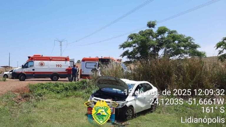 Capotamento deixa três feridos entre Jardim Alegre e Lidianópolis