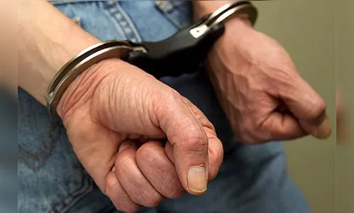Morador preso após denunciar ameaça em Borrazópolis