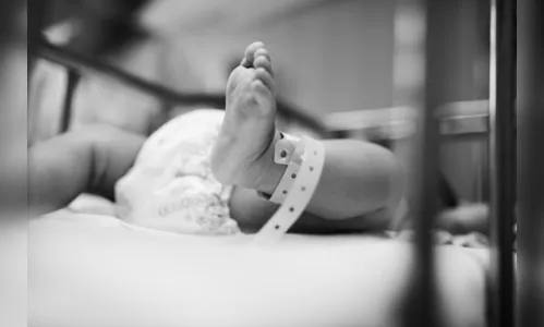 Família sepulta bebê errado após aborto espontâneo na Bahia