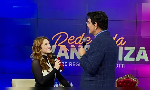 Catarina Estralioto participa do programa Evangeliza com Padre Manzotti
