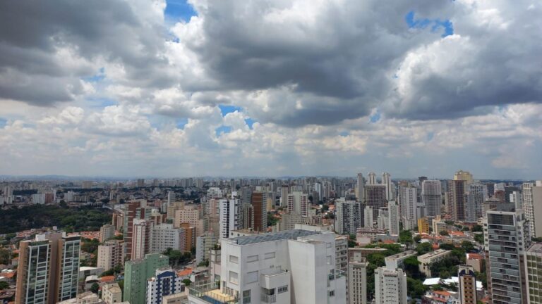 Após semana quente, São Paulo registra mínima de 15°C neste domingo