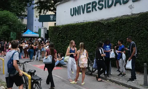 Enem 2025: provas de matemática e ciências da natureza acontecem hoje