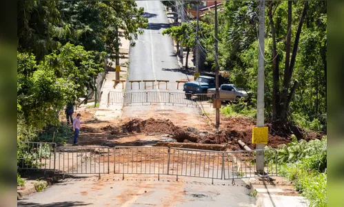Recuperação da Rua Rio dos Patos é iniciada em Apucarana