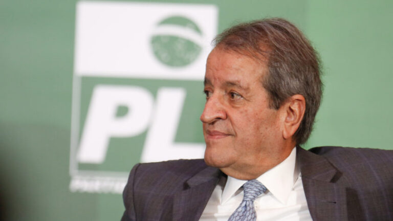 Valdemar defende Bolsonaro e elogia voto de Fux