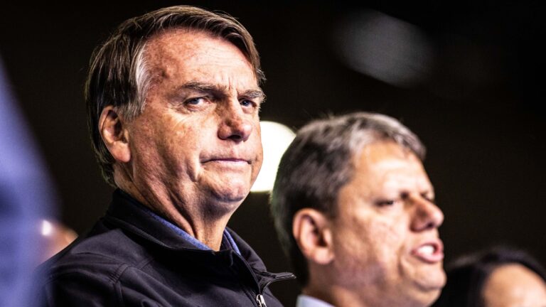 Candidatos da direita buscam apoio de Bolsonaro para 2026