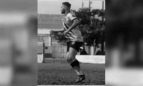 Jogador de futebol morre durante partida em Matinhos