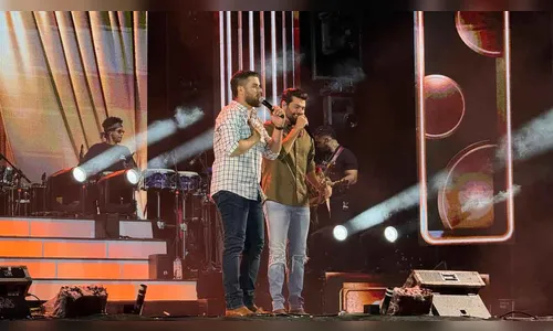 Zé Neto & Cristiano encantam público na abertura da Expovale