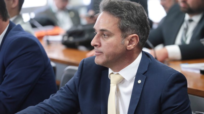 Zucco critica julgamento de Bolsonaro e fala em insegurança jurídica