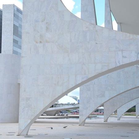 A crise da segurança pública e o surto legislativo em Brasília