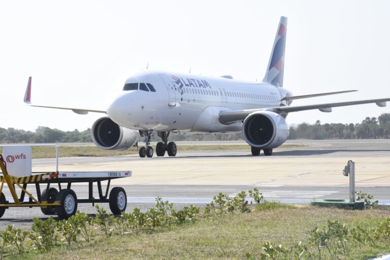 Voos Fortaleza-Parnaíba registram 2 mil passageiros em um mês