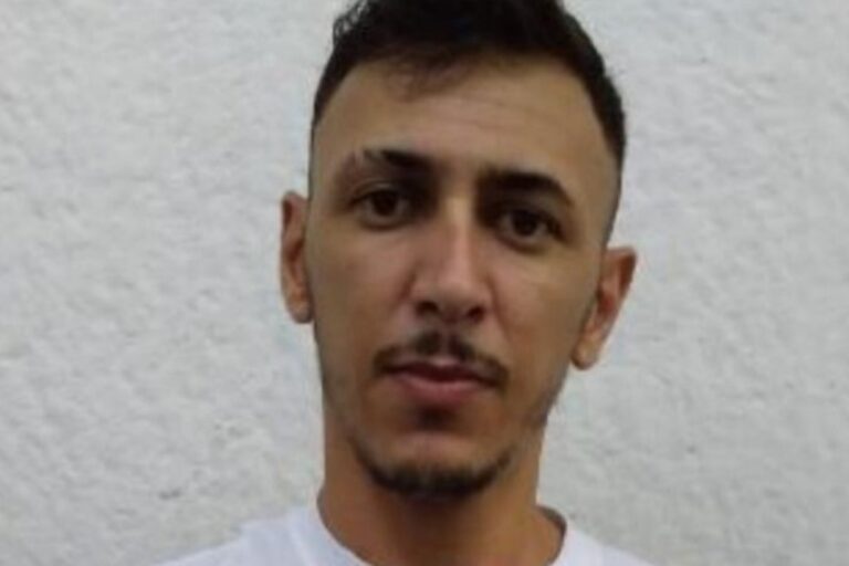 Fugitivo preso por policiais disfarçados tem passagem criminal por estupro
