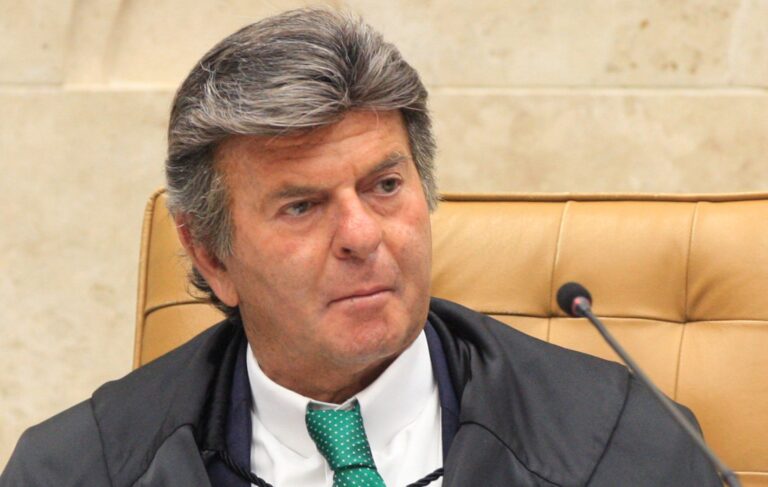 Fux pode tentar julgar recurso de Bolsonaro na 2ª Turma