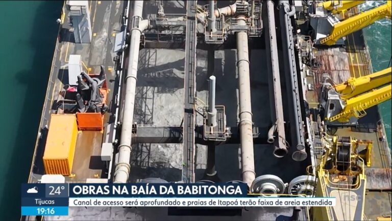 Maior obra de alargamento de praia do Brasil retira areia a 16m do fundo do mar